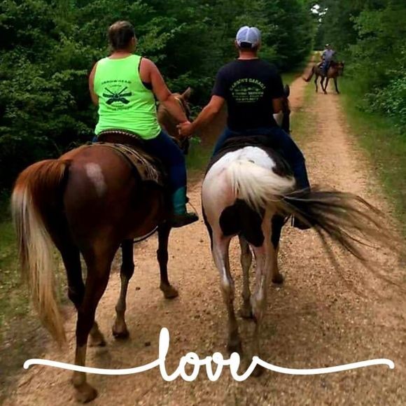 Meet your Posher, Kelli - Picture 1 of 1